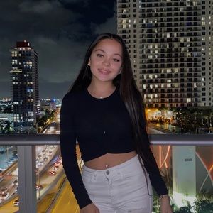 Meet your Posher, Jennifer